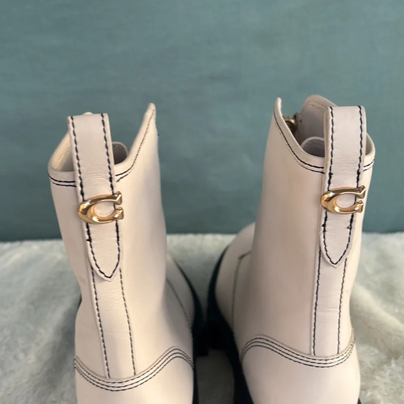 GUC Coach Womens Liza Leather Boots. Size 7.5B Color Chalk - Picture 12 of 13